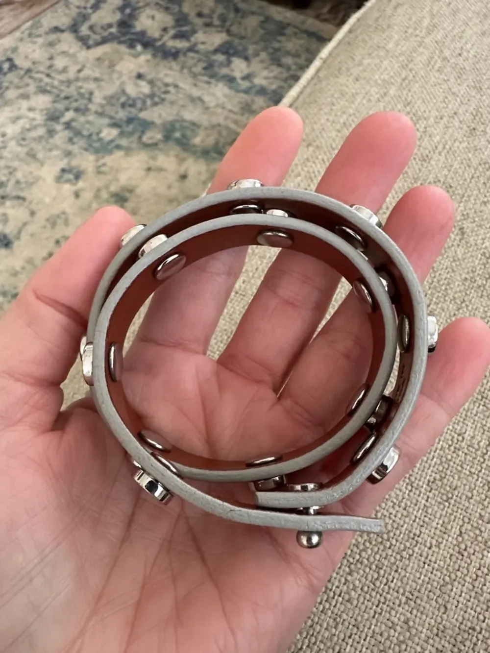 TORY BURCH DOUBLE WRAP LOGO STUD WRAP BRACELET